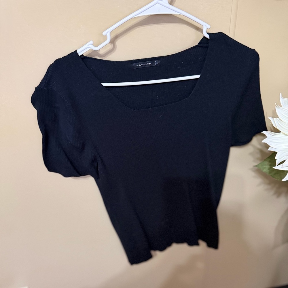 Staccato Black Short Sleeve Women's Top